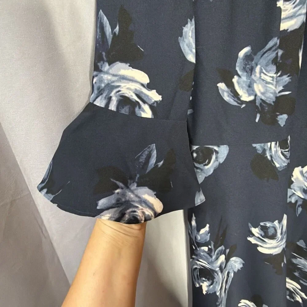 Kate Spade Dress Women’s Size 0 Blue Floral Rose  A Line 3/4 Bell Sleeve